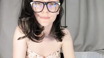 wineythepooh myfreecams charming babe in private e