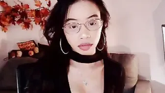 shiisundai myfreecams babe in stockings passionately masturbating cunt