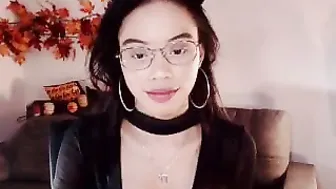 shiisundai myfreecams babe in stockings passionately masturbating cunt