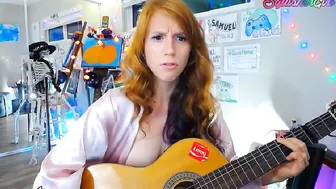 squishergirl myfreecams Sultry brunette