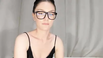 wineythepooh myfreecams young beauty seduces the virgin body