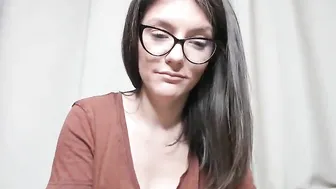 wineythepooh myfreecams Passing bitch in stockings