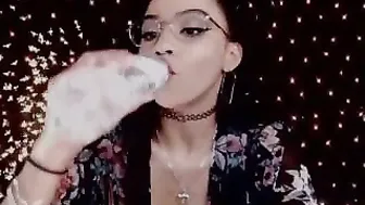 shiisundai myfreecams openwork bitch shows big tits