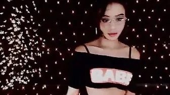 shiisundai myfreecams Spoiled girl