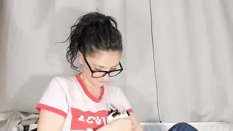 wineythepooh myfreecams gorgeous model seduces with big tits