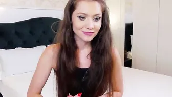 serendypity myfreecams shy babe shows her natural tits