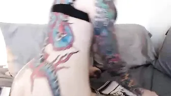 missjanieee myfreecams cheeky baby