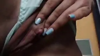 miss myfreecams masturbating and more