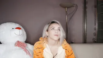 miss_smit chaturbate Curly woman