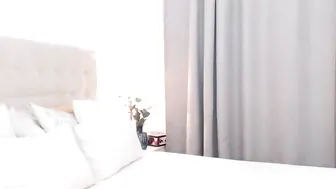 l_u_a_ myfreecams gets squirt