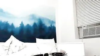 lunarex myfreecams desired babe cums from erotic dance