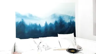 lunarex myfreecams busty slut fucks pussy in the shower