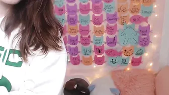 kitty myfreecams front seat thinks