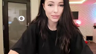 just_giamfc myfreecams busty blonde caresses her private e charm in private e