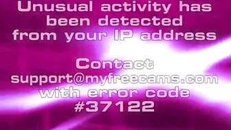 dulcemoon myfreecams playing with her big tits