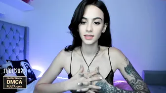 gia_baker chaturbate delicious bitch pulls her holes