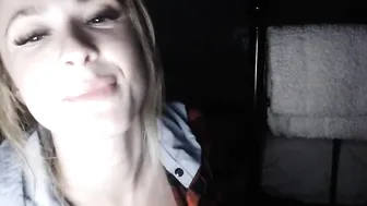 annbrooke myfreecams juicy breasts and smooth pussy