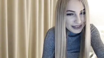 anyaa_ myfreecams vicious girls shows boobs