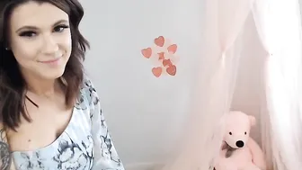 annbrooke myfreecams with black toy