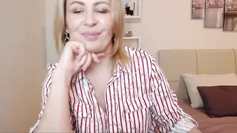 vivian_soul chaturbate excellent body gives pussy