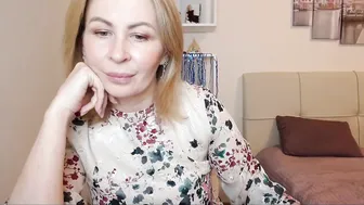 vivian_soul chaturbate beauty undressed to show off her tattoos