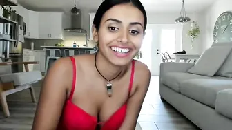 stacy_x3 myfreecams fucks herself with different sized dicks