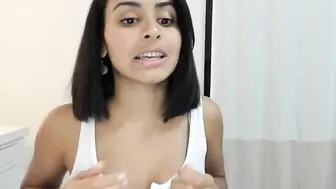 stacy_x3 myfreecams posing for the camera exposing her sexy body