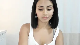 stacy_x3 myfreecams posing for the camera exposing her sexy body