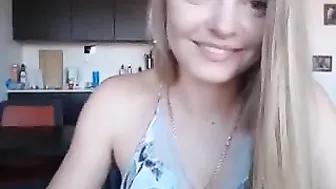 snowwhite4you myfreecams mature mare recklessly caresses pussy