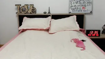 sexy_sweetgrl myfreecams prefers rubber toys