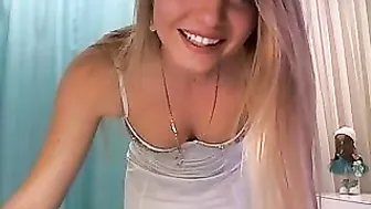 snowwhite4you myfreecams imposing slut fucking her boyfriend