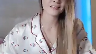 snowwhite4you myfreecams  beautiful chick fucks a fat man