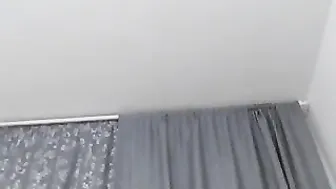 snowwhite4you myfreecams busty chick caresses shaved pussy