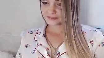 snowwhite4you myfreecams Red-haired courtesan