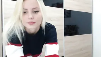 sexy_sweetgrl myfreecams slutty bitch having fun with a rubber dick