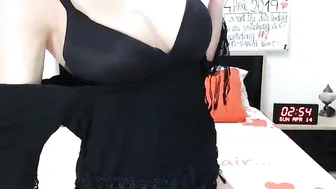 sexy_sweetgrl myfreecams blonde goddess is dug into both holes.