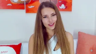 maplesyrop myfreecams adorable bitch twirls elastic booty