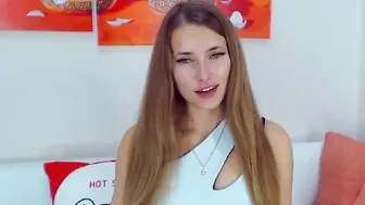 maplesyrop myfreecams Busty doll