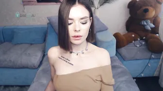 send_me_an_angel chaturbate a woman with a wide pelvis gets shaved cunt
