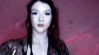 kasarawood myfreecams brunette in stockings shows shaved holes