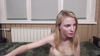 girl_summer97 chaturbate sexy chick caresses pussy and nipples