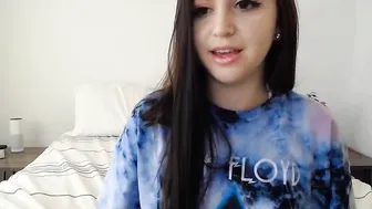 alyssashy myfreecams stocking babe shows elastic tits