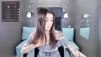 your_petite_dream chaturbate voluptuous