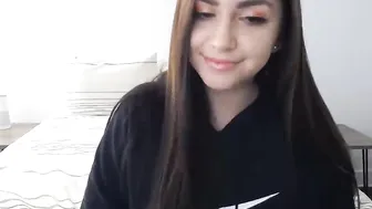 alyssashy myfreecams private e striptease