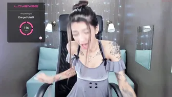 your_petite_dream chaturbate shy teen masturbates pussy with sex toy