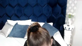 victtoria_lee chaturbate gorgeous confused fingering both holes