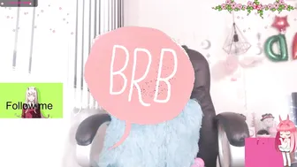 sophia_leoni chaturbate  gorgeous girl masturbates cunt