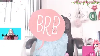 sophia_leoni chaturbate  gorgeous girl masturbates cunt