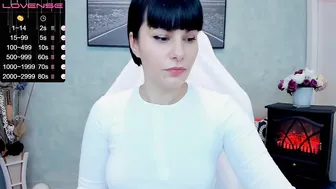 patricia_bennett chaturbate  cute young lady shows big tits