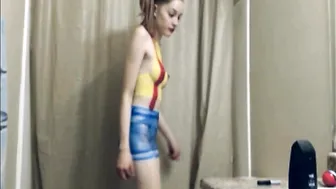 SmartyKat314  exciting trash boasts a body